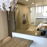 Apartman Fantastic 4 Bedroom With Ocean Views! *