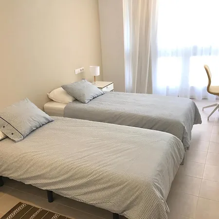 Fantastic 4 Bedroom With Ocean Views! Santa Cruz de Tenerife