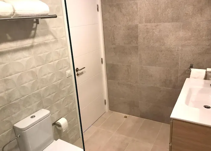 Fantastic 4 Bedroom With Ocean Views! Appartamento *